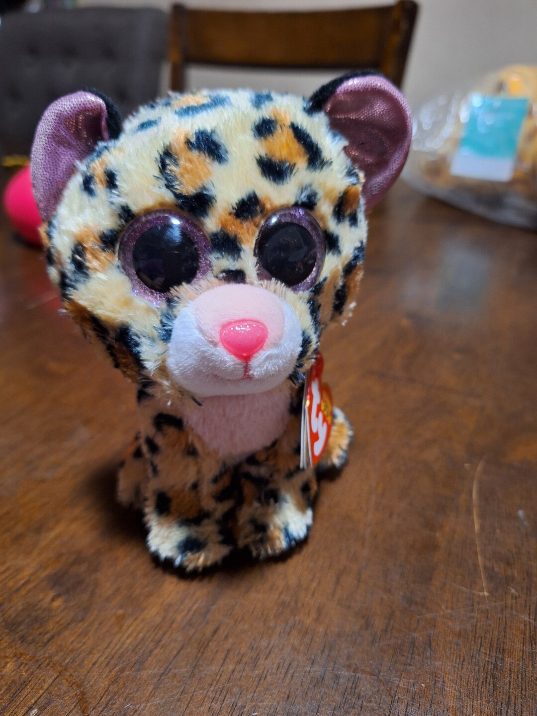 TY Beanie Boo Livvie Leopard Plüschtier, 24 Cm – Kuscheliges Sammlerstück Mit Glitzeraugen
