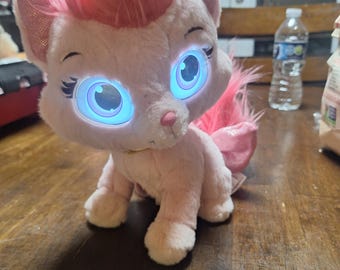 Disney Princess Palace Pets Aurora Kitten dreamy Pink talking Cat plush Soft toy pre-woned