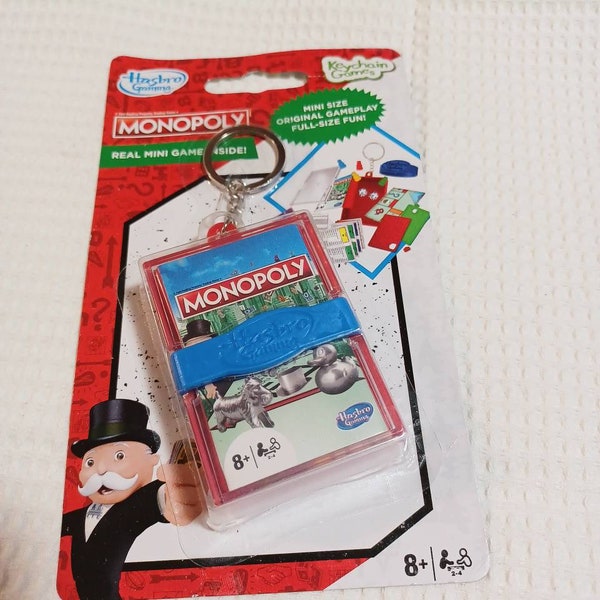 Hasbro gaming monopoly keychain game mini original gameplay travel fun new