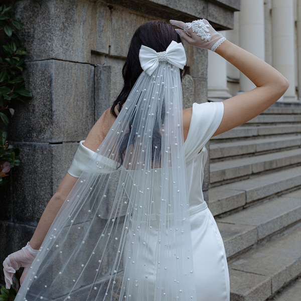 Long bow veil . Pearl veil white. Unique Wedding veil, bridal veil