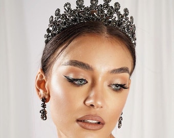 Black crystal crown and earrings set. Persephone crown, gothic crown, black crown headpiece.