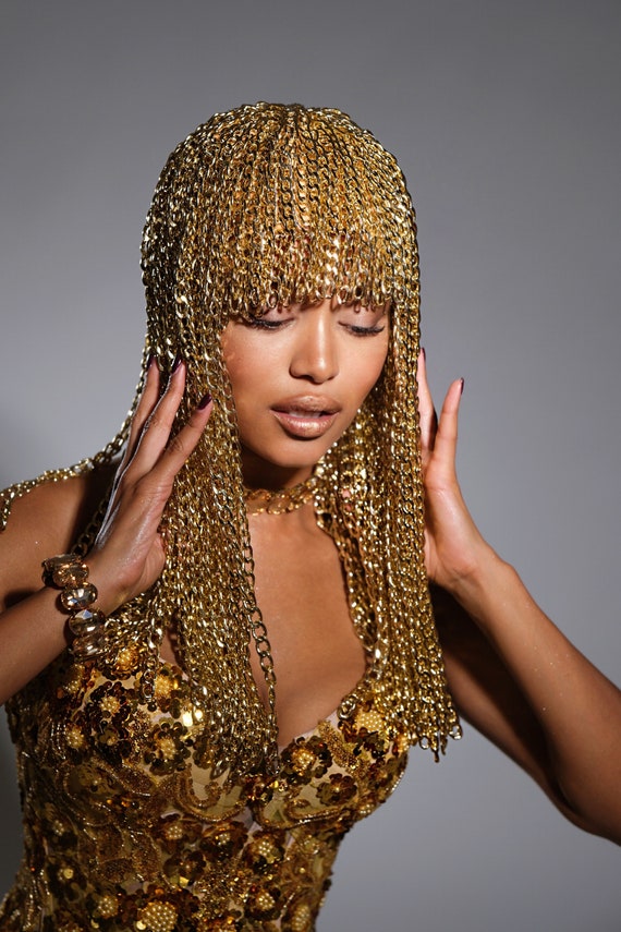 女神の頭部飾り、骨董