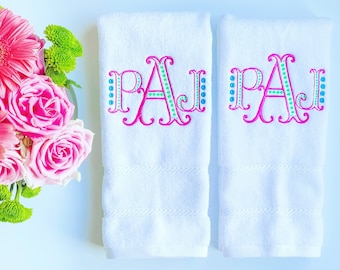 Monogrammed Hand Towel, Personalized Hand Towel, Embroidered Hand Towel, Guest Bathroom Towel, Hand Towels Monogrammed, Cotton, Wedding Gift