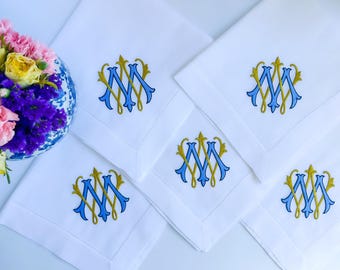 モノグラム入りディナーナプキン、刺繍入りリネンナプキン、パーソナライズ布ナプキン、刺繍入りナプキン、カスタムナプキン、パーソナライズギフト