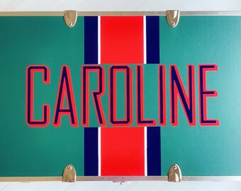 Camperkoffer Vinyl-Aufkleber – Camperkoffer-Aufkleber – Personalisierter Camperkoffer – Camperkoffer-Monogramm – Camperkoffer-Name – Camperkoffer-Aufkleber