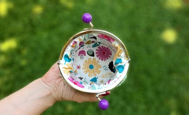 Minetta wallet Original handmade crochet purse woven in cotton and with metal closure