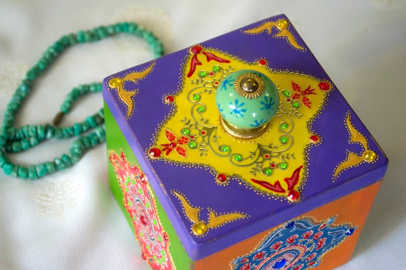 Ceramic Handle Rangoli Design Ethno Jewelry Box Home decor Extraordinary gift Keepsake Box India Boho Cube Wooden Jewelry Box