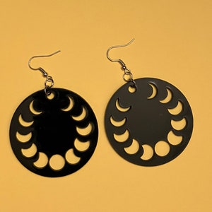 Solar Eclipse phases round earrings