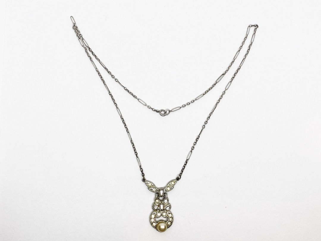 Vintage/antique Art Deco Silver Tone Faux Pearl Clear Rhinestone Drop