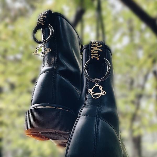 Cutesy Saturn Doc Marten Charms - Moon Star Planet Black Grunge Shoe Jewelry - Combat Boot Accessories Gold Dangles - Punk Gothic Celestial