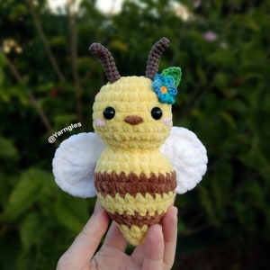 Baby Bee Crochet Pattern, Blossom, Easy Mini Bumble Bee Friend Amigurumi, Tiny Honey Bee Animal Toy Plush