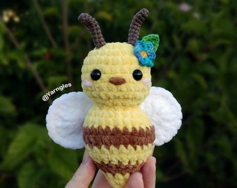 Baby Bee Crochet Pattern, Blossom, Easy Mini Bumble Bee Friend Amigurumi, Tiny Honey Bee Animal Toy Plush