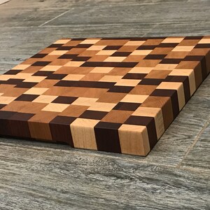 Medium End Grain Wood Butcher Block Cutting Board with Small Block Pattern