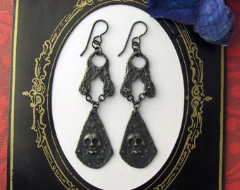 Skulls, skull earrings, Skull Jewelry, Gothic Jewelry, Witchy Jewelry, Punk Rock Jewelry
