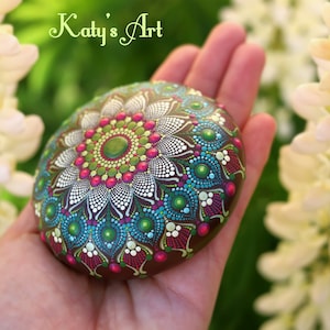 Hand Painted Dot Stone Mandala | Rock mandala | Dot painting | Dot Art | Meditation Stone | Stone painting | Dot Art Mandala | Unique Gift