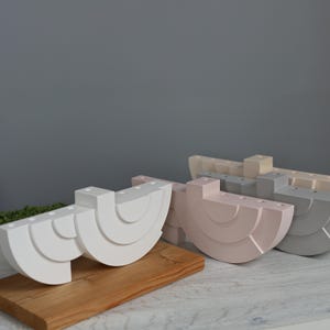 Modern Concrete Hanukkah Menorah – Handmade Minimalist Judaica Candle Holder – Unique Jewish Holiday Decor & Gift
