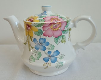 Vintage Sadler 'Prelude' Floral Pattern English China Teapot. Collectors China. China Gift. Afternoon Tea