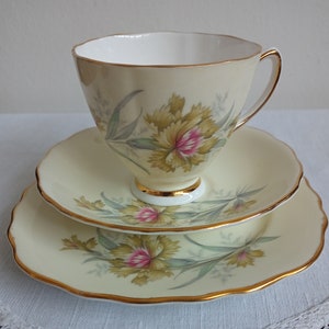 Vintage Colclough Bone China Flower Pattern Cup Saucer and Plate Set.  Afternoon Tea China.  China Gift. Teacup Set.