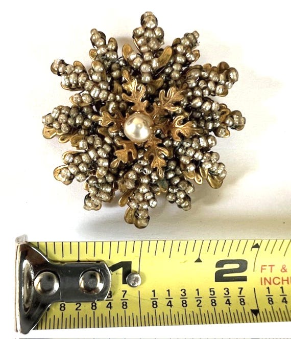 Vintage Miriam Haskell Signed Snowflake Gray Smal… - image 3