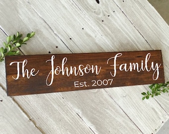 Personalized Last Name Sign, Last Name Sign, Housewarming Gift, Personalized Wood Sign, Family Name Sign, Couple gift, bridal shower gift
