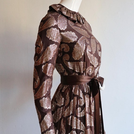 Vintage circa 1970 | Small | Dazzling silk lamé p… - image 7