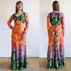 Vintage 1970's | Small | Striking jersey maxi dress in a colourful leaf print
