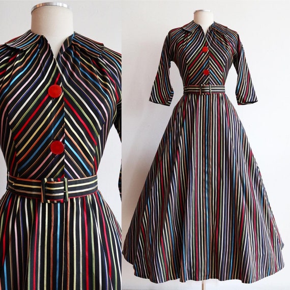 Vintage 1950s | Small | Rainbow taffeta hostess go