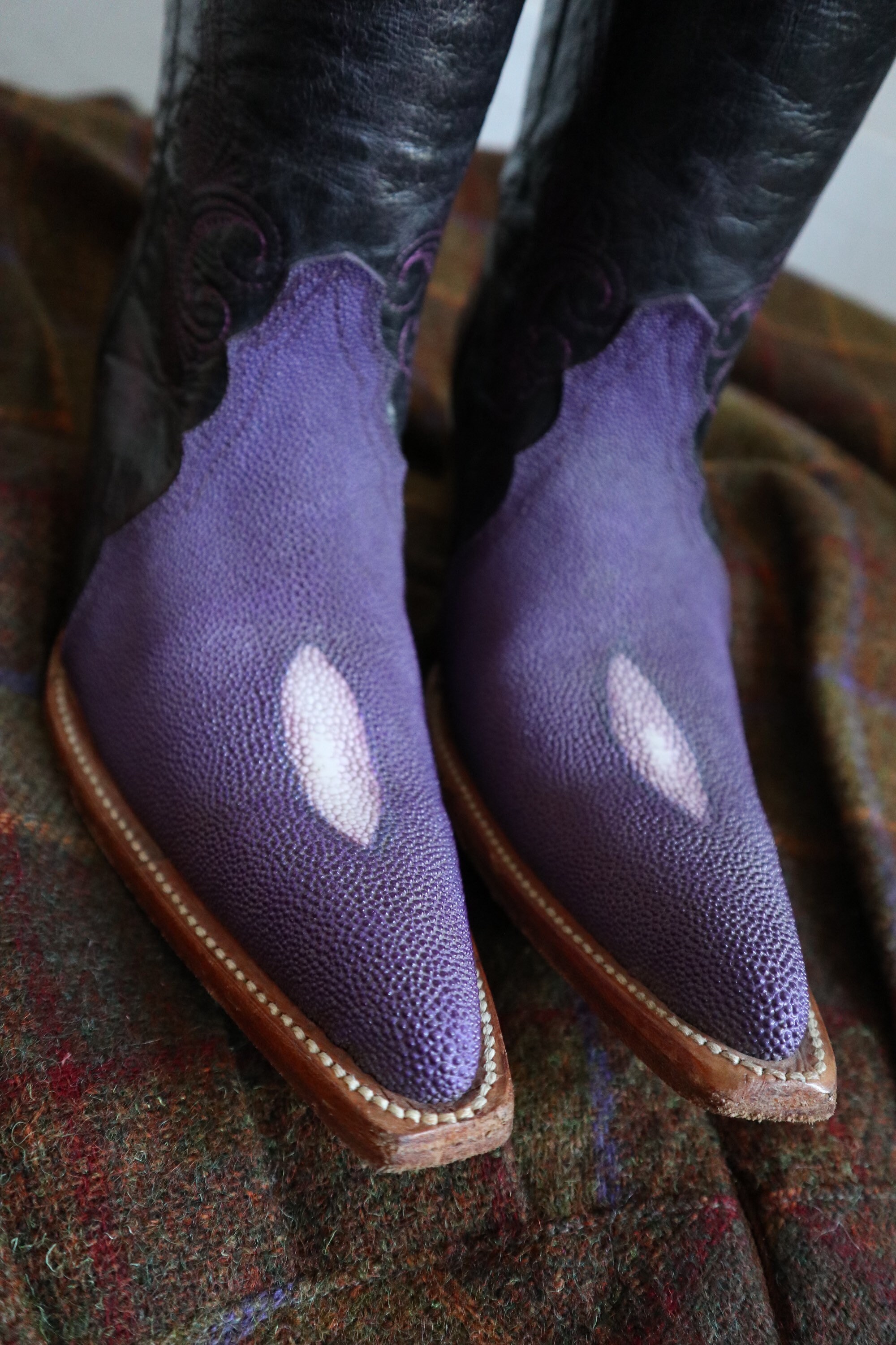 Buy Men's J-Toe Rowstone Burgundy Genuine Leather Stingray Skin Western  Boots at