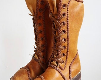 Vintage 1960’s | Approx ladies size 6 | Handcrafted leather boots.