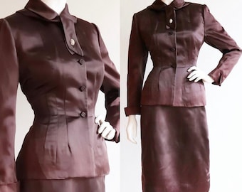 Vintage 1940s | S/M | Beautifully tailored satin skirt suit