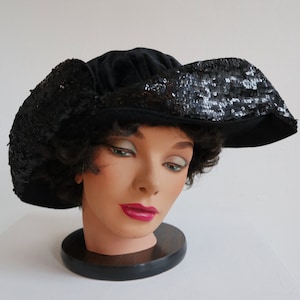 1910s sequinned velvet hat by Bonwit Teller and Co. image 1