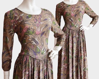 Vintage 1940s | Medium | silk crepe novelty print dress with cactus flowers and dancing women