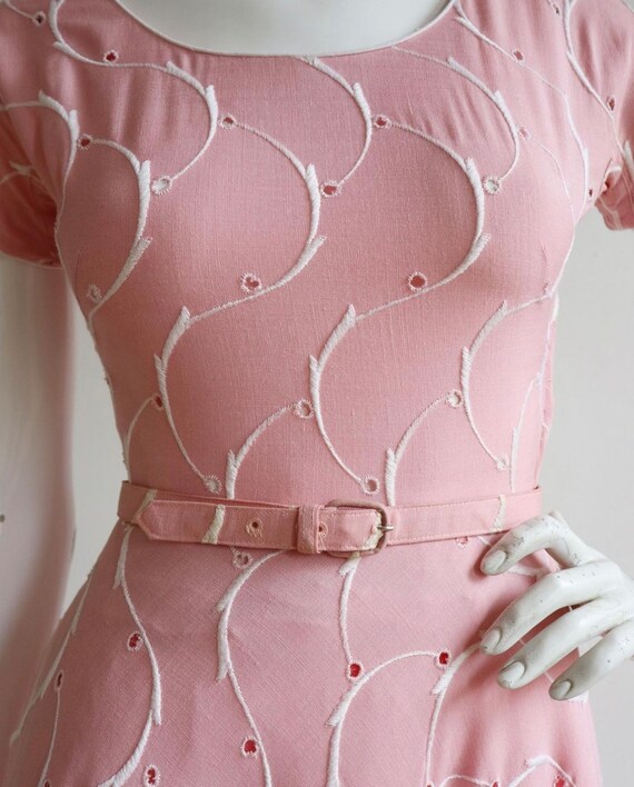 Vintage 1940’s | XS/S | Soft pink cotton/linen Br… - image 4
