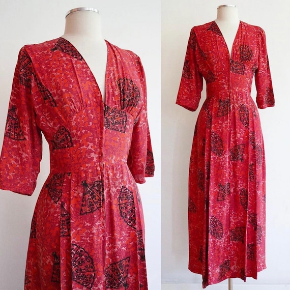 Vintage 1940s | Small/Medium | bright coral rayon