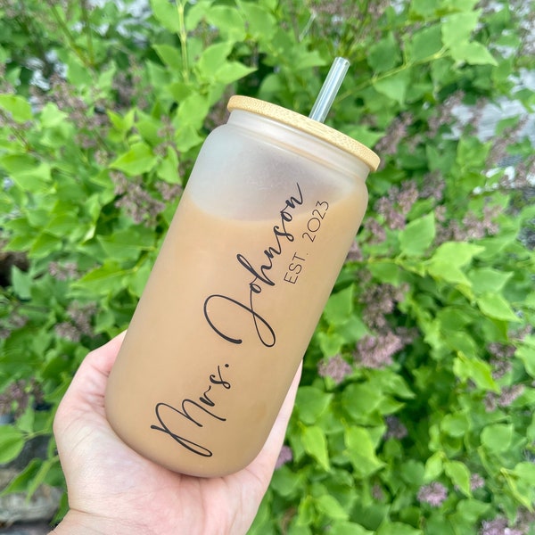 Personalized Mrs. Can Glass, Bride To Be Gift, Bridal Shower Gift, Gift for Bride, Iced Coffee Glass, Frosted Glass Cup, Coffee Glass, Wife