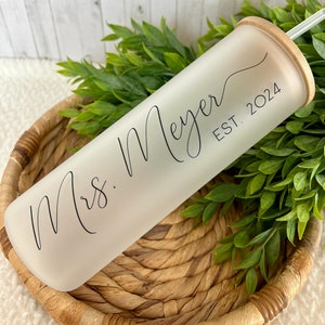 Personalized Mrs. Tumbler, Bride To Be Gift, Bridal Shower Gift, Gift for Bride, Iced Coffee Glass, Frosted Glass Cup, Wife Gift. Wifey Gift