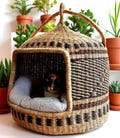 Handwoven Bolga Cat Bed – Natural Pet Basket for Cats & Small Dogs with Handle product logo