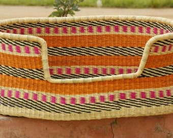 Comfortable Dog Basket Bed | Beautiful dog bed | Luxury dog bed | puppy bed | Cute dog bed | Handmade pet bed | Indestructible dog bed