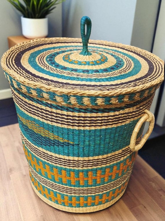 Handwoven Bolga Laundry Basket with Lid – African Woven Storage Hamper – Colorful Boho Home Decor