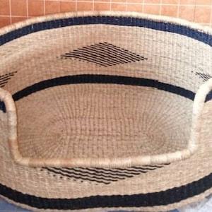 Comfortable Dog Basket Bed | Classic dog bed | Dog Basket | New York Dog Bed | Puppy bed | Pet furniture | Woven dog bed  | Cat Basket