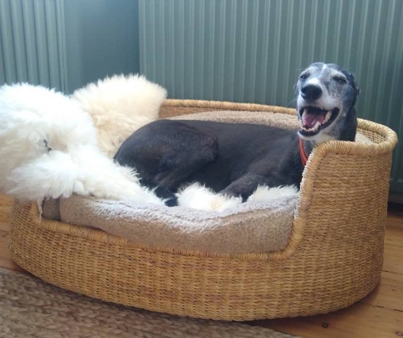 Handmade Woven Dog Basket Bed: Natural Elephant Grass