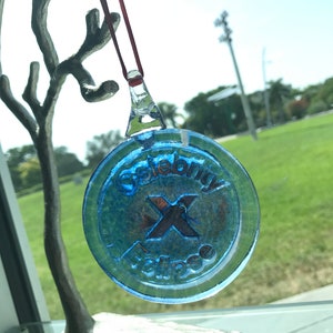 Sello de metal personalizado para soplado de vidrio.