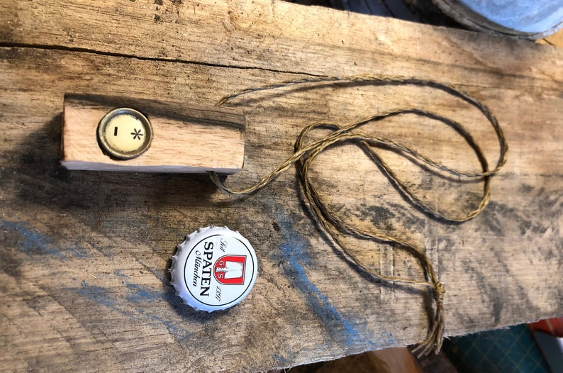Handmade Unique Unisex Antique Type Writer Key Wood Necklace *-