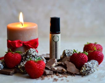 CHOCOLATE OBSESSION Perfume Oil - Natural Perfume - 10 ml Perfume Roll On - Natural Fragrance - Travel Perfume - Vegan Perfume/ Gift for Mom