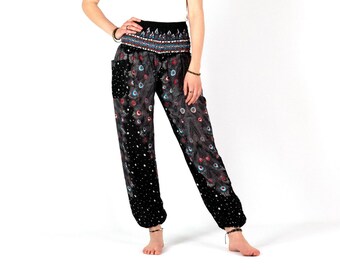 Harem pants with peacock feathers, black, red, blue, in M-L - airy leisure pants made of soft viscose, from Thailand, fair trade, vegan