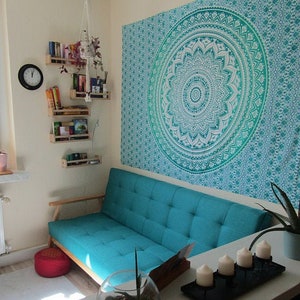 Indian Mandala Tapestry Wallhanging Ombre turquoise green white bohemian gipsy bedcover beachthrow