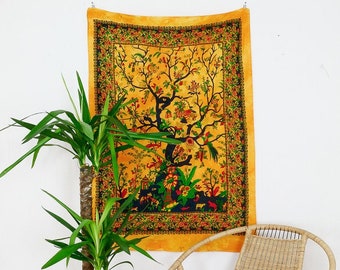 Tapisserie avec arbre de vie en jaune - batik arbre mur de vie de mur indien, posters muraux de coton commerce équitable en Inde