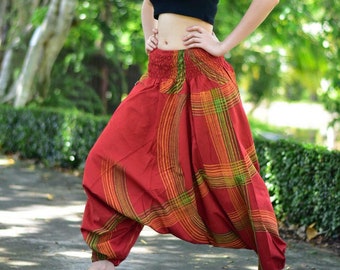 Harem pants in red, with painting, Goa pants made of 100% cotton, unisex very flexible, for every fit, comfortable yoga pants, hand sewn