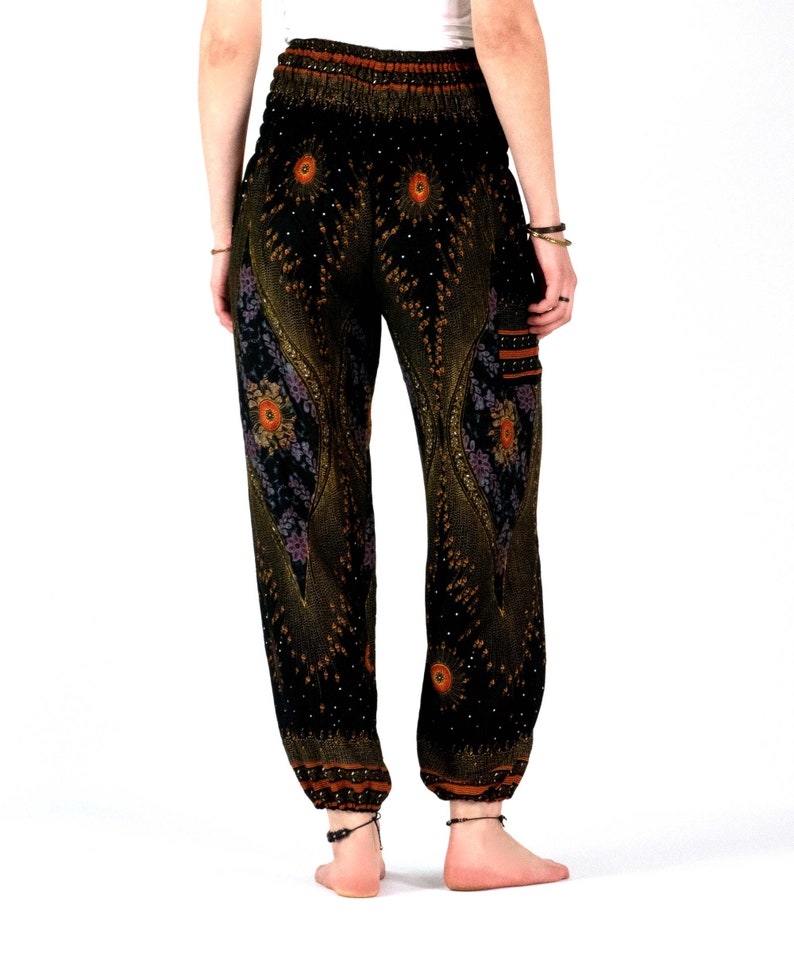 Haremshose mit Orient Muster schwarz gold in XL-XXL - luftige Freizeithose aus weicher Viskose, aus Thailand, fair gehandelt, vegan