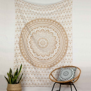 Tapestry ombre mandala in white gold wallhanging Indian boho walldecor made of 100% cotton, handmade and fair trade in India
